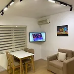 Tirana Apartment *