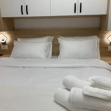 Lägenhet Tirana Apartment