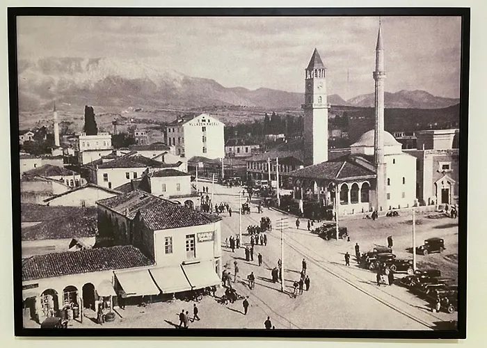 Tirana Apartment * 地拉那