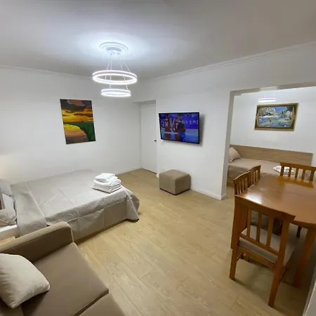 Lägenhet Tirana Apartment *