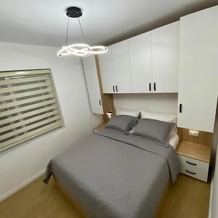 Lägenhet Tirana Apartment Tirana