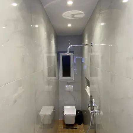 Lägenhet Tirana Apartment