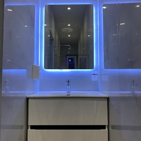 Tirana Apartment 地拉那