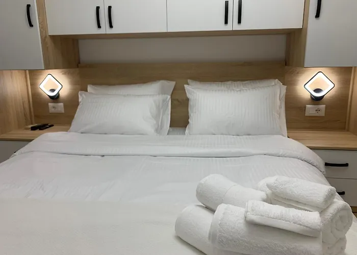 Апартаменты Tirana Apartment